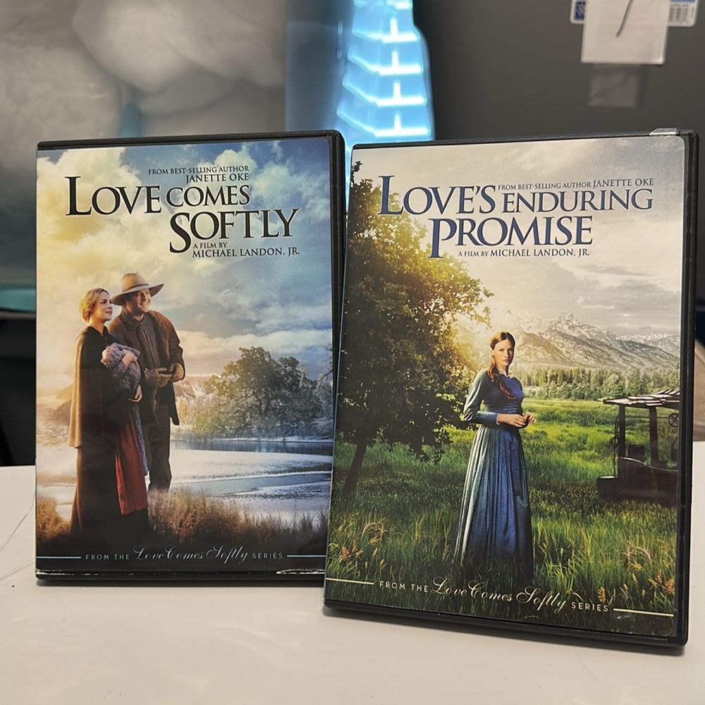 LOVE COMES SOFTLY AND LOVES ENDURING PROMISE DVD SET MOVIES.